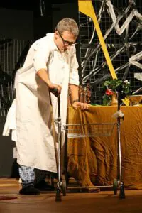 um-theater02