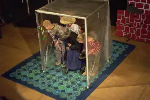 umtheater04-028